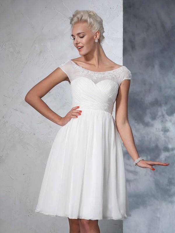 50 Best Wedding Dresses And Bridal Gowns Trending In 2018 Yourtango